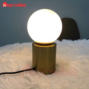 Đèn bàn trang trí phòng ngủ phòng khách Led 3 màu 12W 220V E27 DB59 Ngọc Thắng