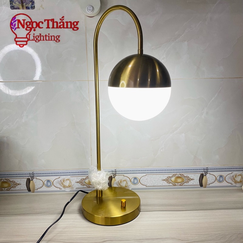 Đèn bàn phòng ngủ làm việc cao cấp DB600 Ngọc Thắng (Tặng kèm một bóng Led 12W 3 chế độ màu) - Image 4
