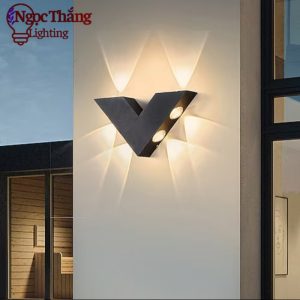 Đèn Led treo tường hắt tường ngoài trời trong nhà cầu thang 6 tia Led 6w 220V VNT093 Ngọc Thắng