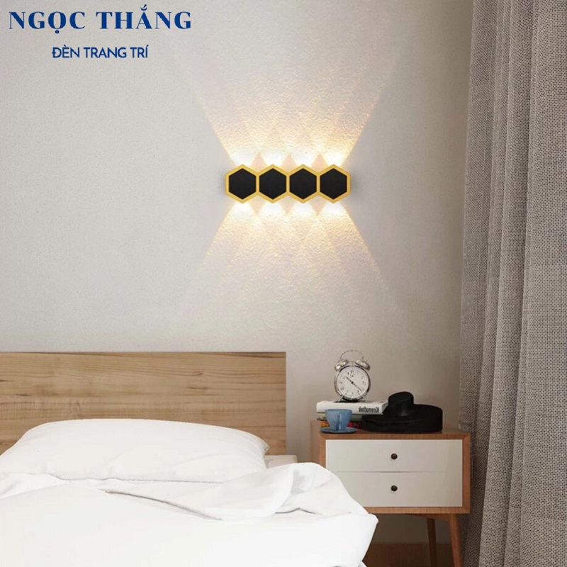 Đèn Led treo tường hắt tường 8 bóng ngoài trời trong nhà Led 8W 220V VNT6013 Ngọc Thắng