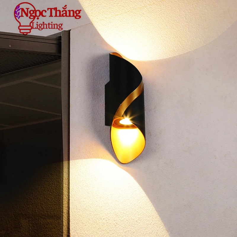 Đèn treo tường hắt tường trang trí ngoài trời cầu thang Led 10W 220V VNT2287 Ngọc Thắng