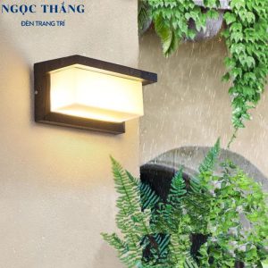 Đèn Led treo tường hắt tường trang trí ngoài trời trong nhà Led 10W ánh sáng vàng 220V VNT603A Ngọc Thắng
