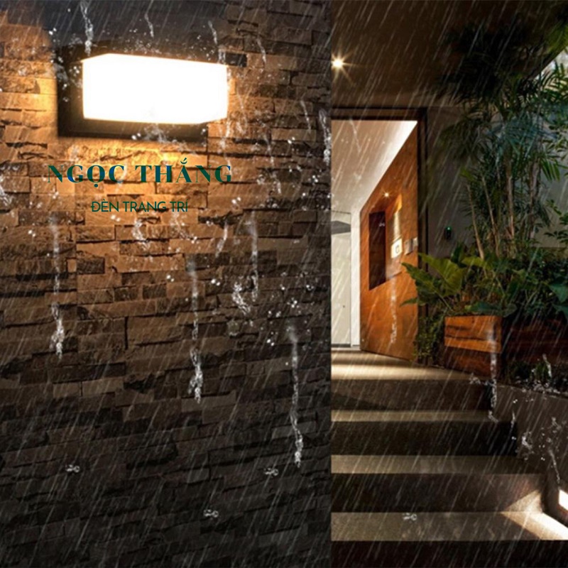 Đèn Led treo tường hắt tường trang trí ngoài trời trong nhà Led 10W ánh sáng vàng 220V VNT603A Ngọc Thắng