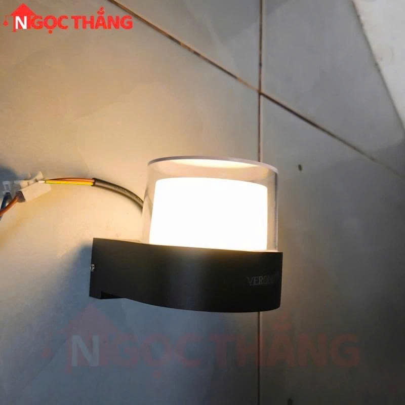 Đèn Led treo tường gắn tường trang trí ngoài trời trong nhà Led Vàng 5W VNT077/1 220V Ngọc Thắng