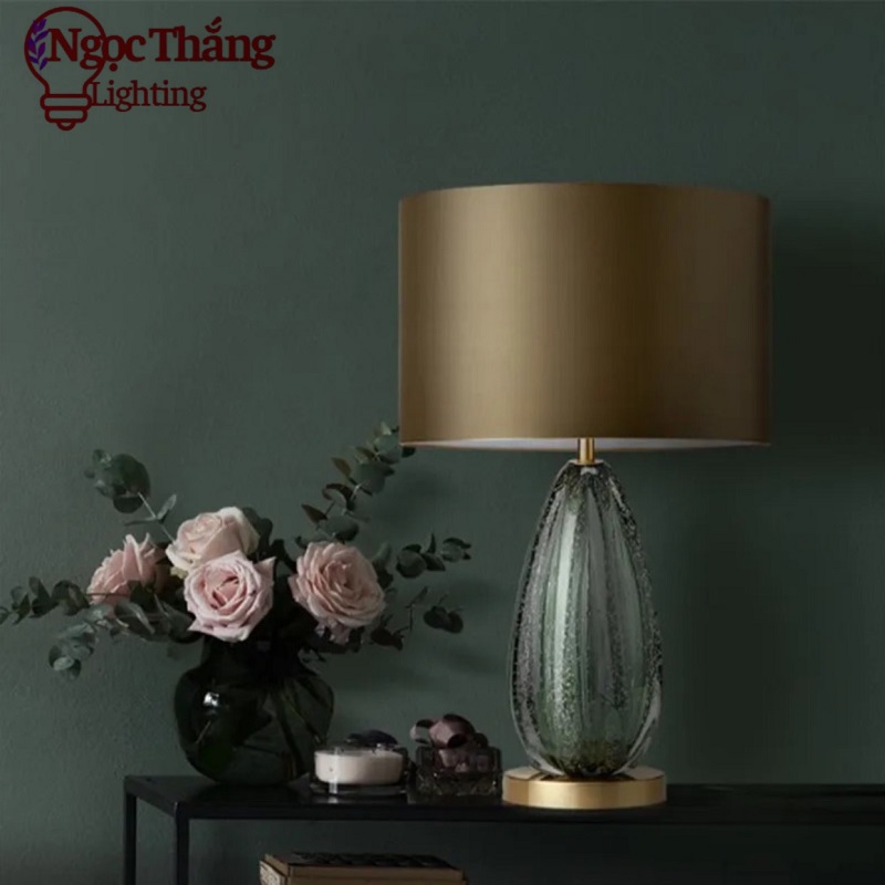 Đèn bàn phòng khách phòng ngủ thân thuỷ tinh cao cấp DB719 Ngọc Thắng (Tặng kèm một bóng Led 12W 3 chế độ màu) - Ảnh 5