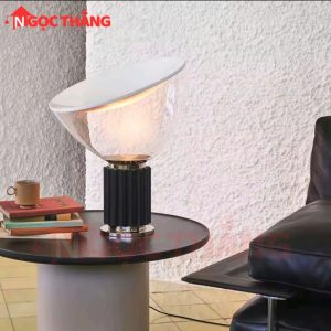 Đèn bàn chao thuỷ tinh 37cm cao 50cm trang trí phòng khách phòng ngủ Led Vàng DB203 Ngọc Thắng