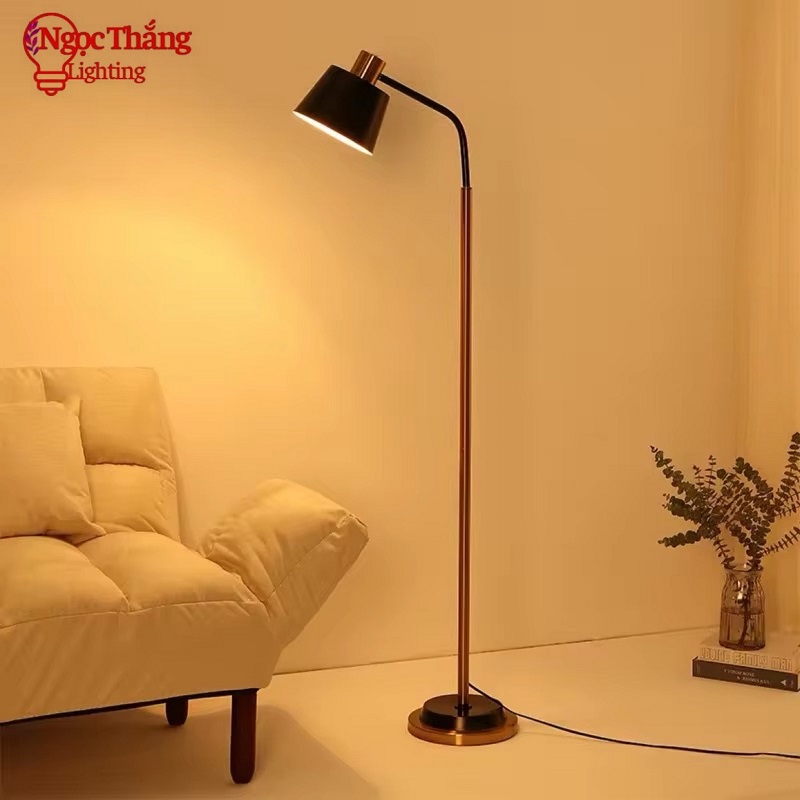 Đèn Cây Đứng Đọc Sách Trang Trí Phòng Khách Phòng Ngủ ĐB6085B Ngọc Thắng (Tặng kèm một bóng Led Bulb 12W ánh sáng vàng)
