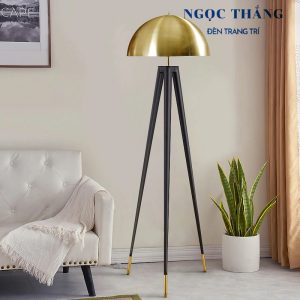 Alternative view of Đèn Cây Đứng Trang Trí Phòng Khách Phòng Ngủ Đọc Sách DD32 Ngọc Thắng (Tặng kèm hai bóng Led Bulb 12W ánh sáng vàng)
