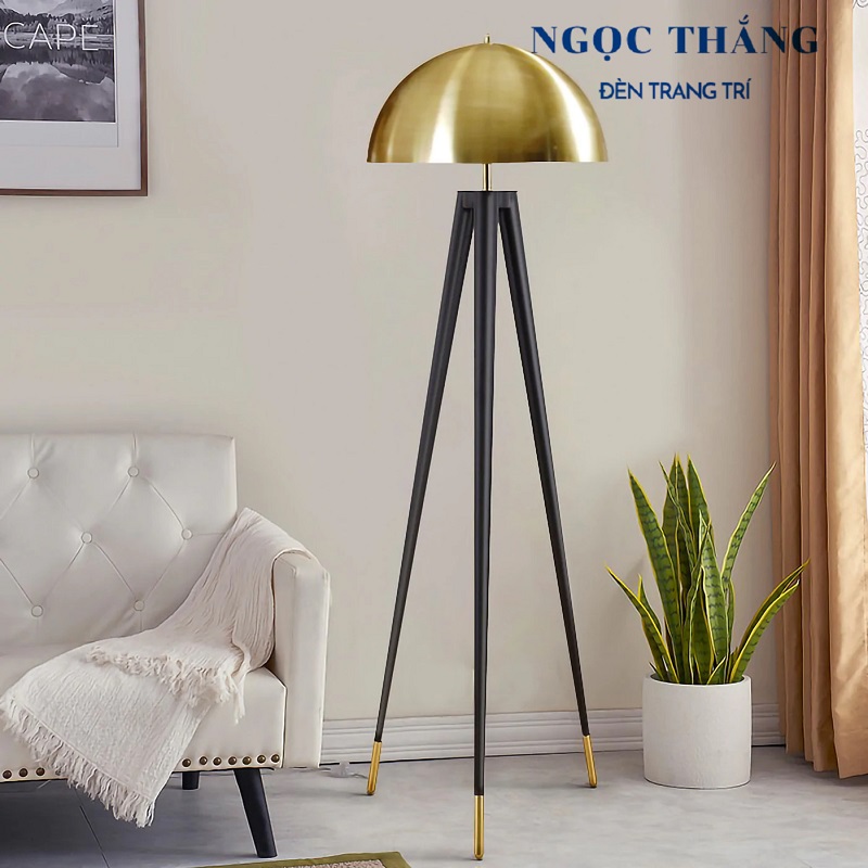 Đèn Cây Đứng Trang Trí Phòng Khách Phòng Ngủ Đọc Sách DD32 Ngọc Thắng (Tặng kèm hai bóng Led Bulb 12W ánh sáng vàng)