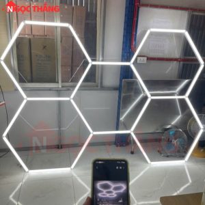 Alternative view of Đèn LED tổ ong lục giác siêu sáng 672W kích thước 484cm x 243cm trang trí GARAGE MS1003 Ngọc Thắng