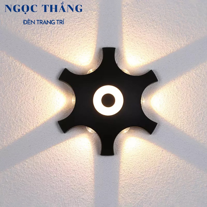Đèn Led treo tường hắt tường ngoài trời trong nhà 6 tia Led 8W 220V VNT6019 Ngọc Thắng