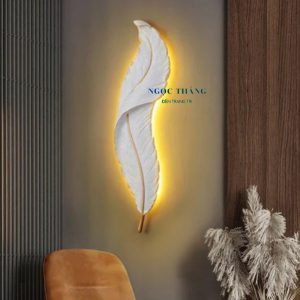 Đèn Led treo tường ốp tường hình lông vũ trang trí trong nhà cầu thang Led 3 chế độ màu 8W 220V GT3023 Ngọc Thắng
