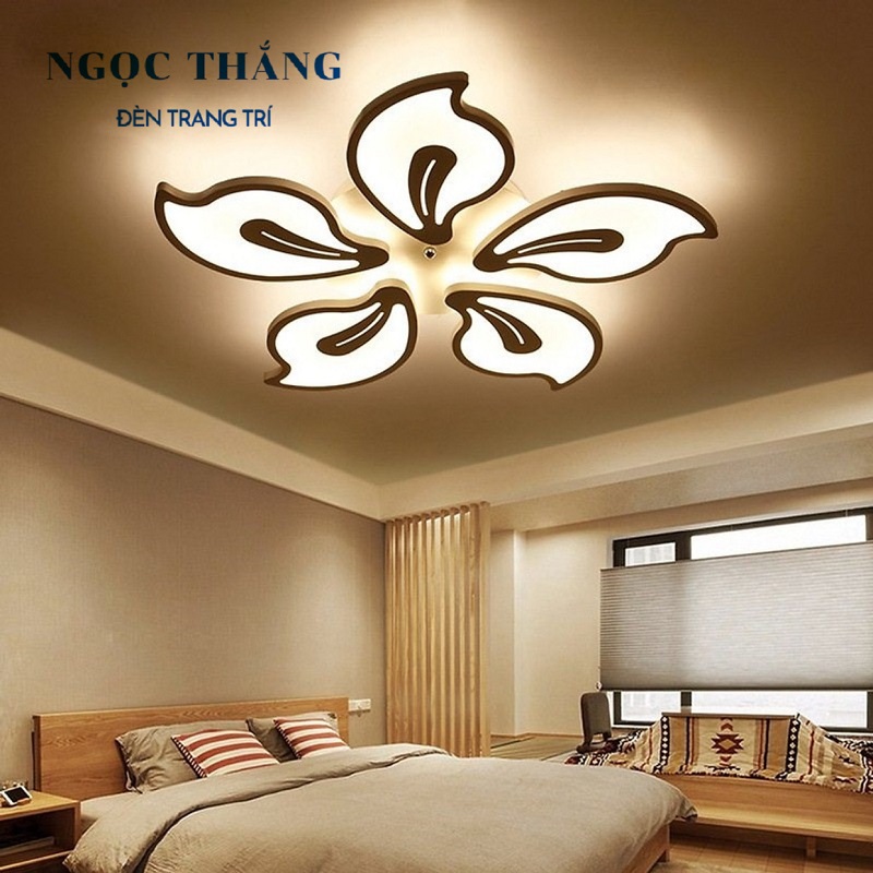 Đèn Mâm LED 5 Cánh Ốp Trần Hiện Đại Trang Trí Phòng Khách MT3606/5 Ngọc Thắng (Tặng kèm remote điều khiển từ xa)