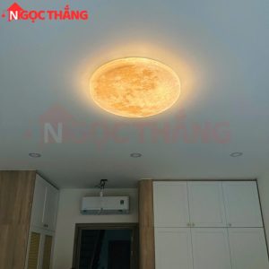 Alternative view of Đèn ốp trần Mặt Trăng 80cm treo tường phòng khách phòng ngủ Led 3 màu 56W 220V OTA02 Ngọc Thắng
