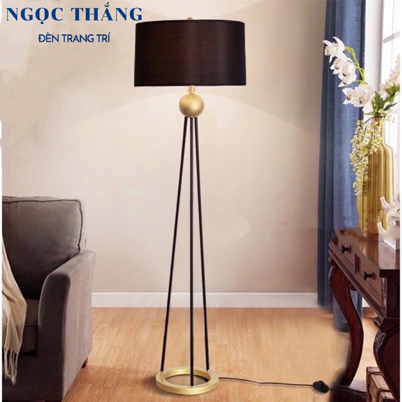 Đèn Cây Đứng Trang Trí Phòng Khách Phòng Ngủ Đọc Sách DC581 Ngọc Thắng (Tặng kèm một bóng Led Bulb 12W chất lượng)