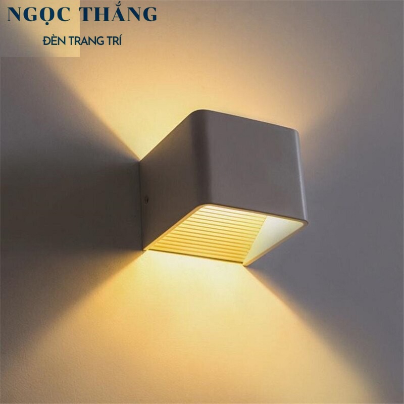 Đèn Led treo tường hắt tường trang trí trong nhà cầu thang Led vàng 7W 220V GT350 Ngọc Thắng