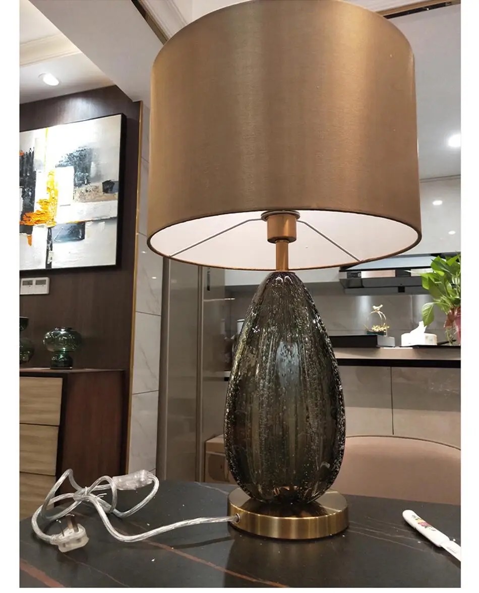 Đèn bàn phòng khách phòng ngủ thân thuỷ tinh cao cấp DB719 Ngọc Thắng (Tặng kèm một bóng Led 12W 3 chế độ màu) - Ảnh 2