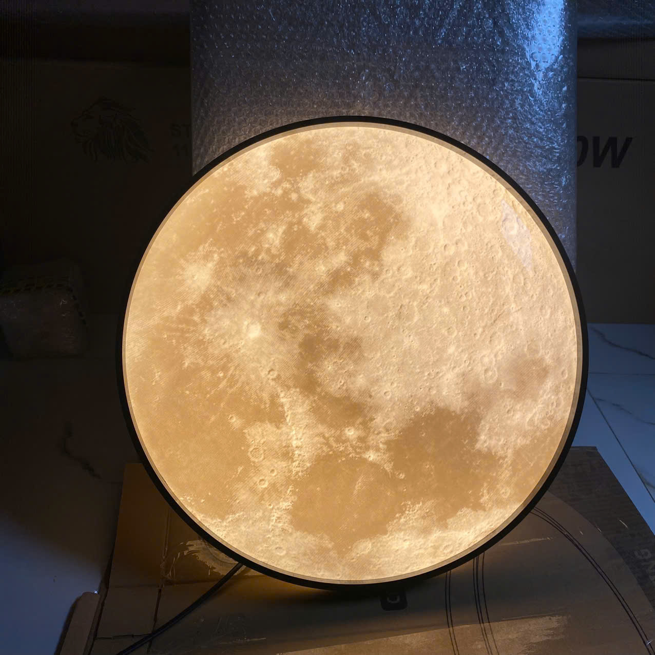 Đèn ốp trần Mặt Trăng 80cm treo tường trang trí phòng khách phòng ngủ Led 48W 220V OTA03 Ngọc Thắng - Ảnh 4