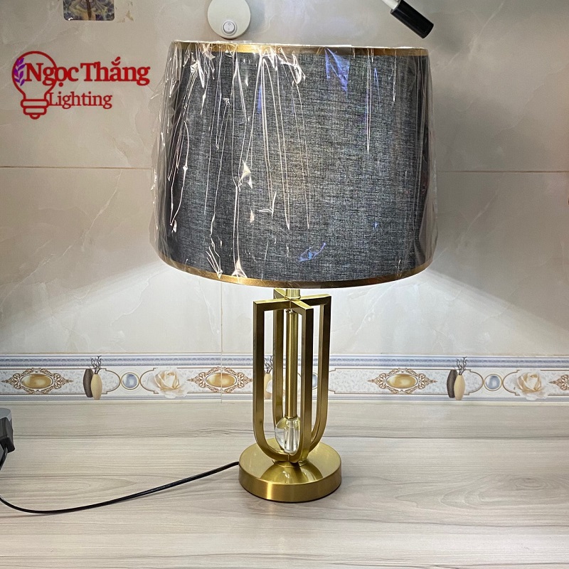Đèn để bàn học làm việc phòng ngủ phòng khách ĐB5100 Ngọc Thắng (Tặng kèm một bóng Led Bulb 9W ánh sáng vàng) - Ảnh 10