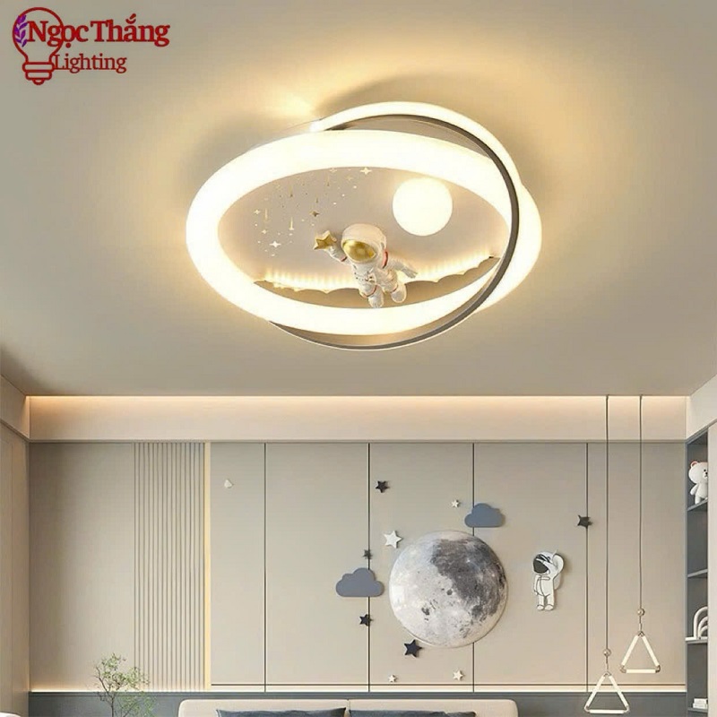 Đèn Mâm Ốp Trần Tròn Phi Hành Gia Trang Trí Phòng Ngủ Cho Bé Led 3 Màu 220V MO9101 Ngọc Thắng