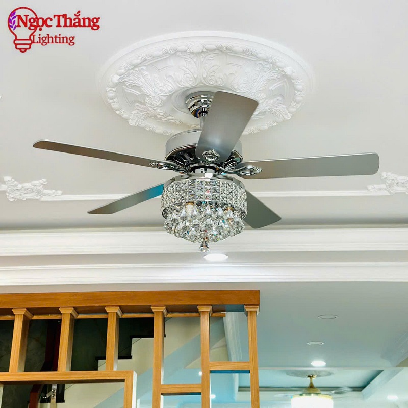 Quạt Trần Pha Lê 5 Cánh Gỗ Trang Trí Phòng Khách Bảo Hành 5 Năm QT5277 Ngọc Thắng Kèm Remote - Ảnh 7