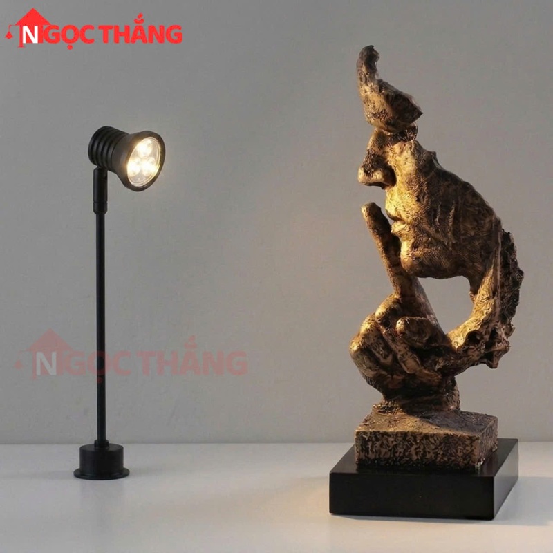 Đèn rọi đọc sách